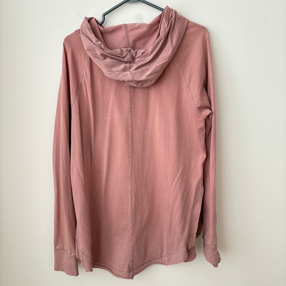 Set of 3 sweaters Green, Pink, and Brown - Picture 12 of 13